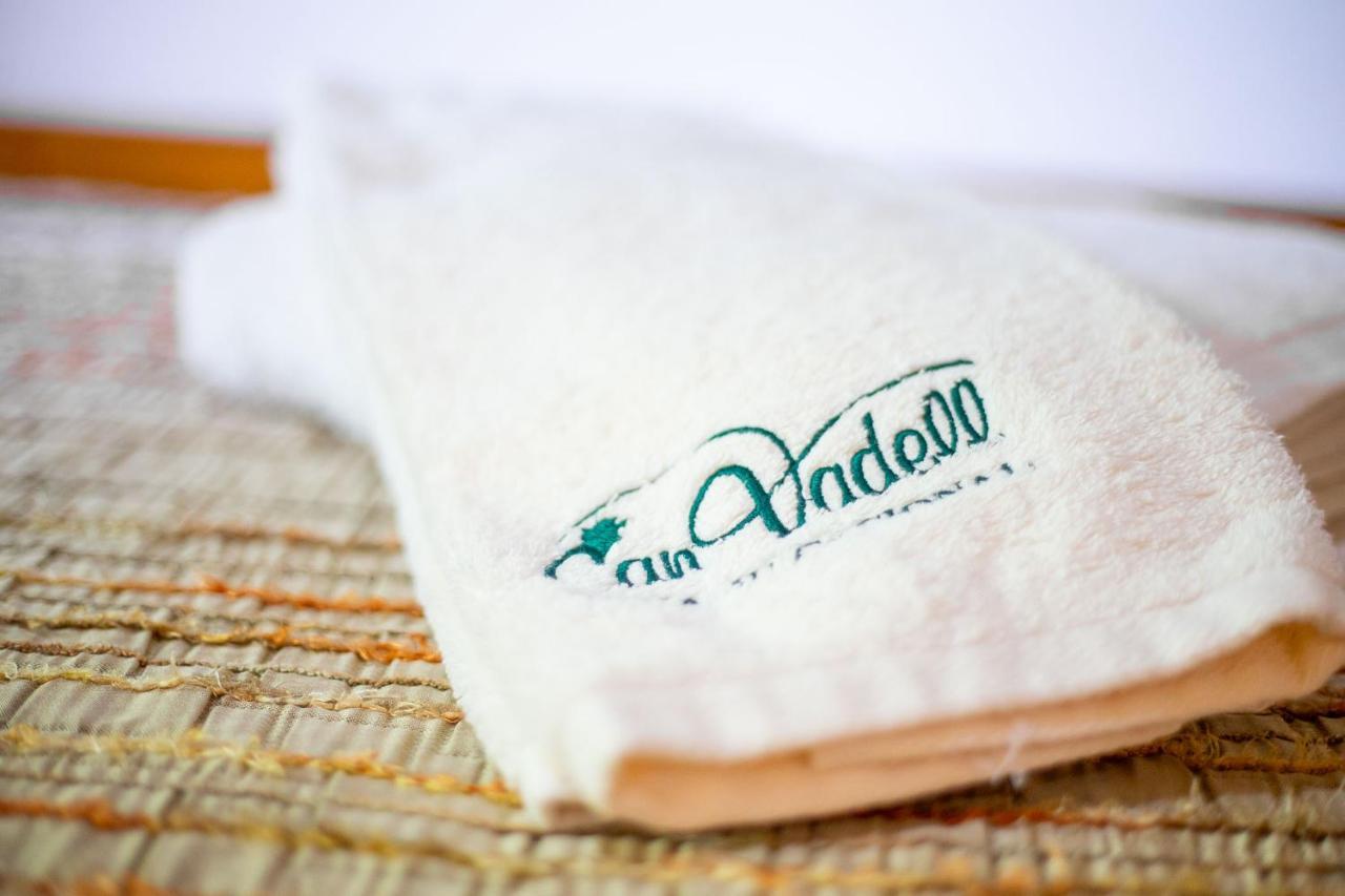 Can Vadell 포엔샤 외부 사진